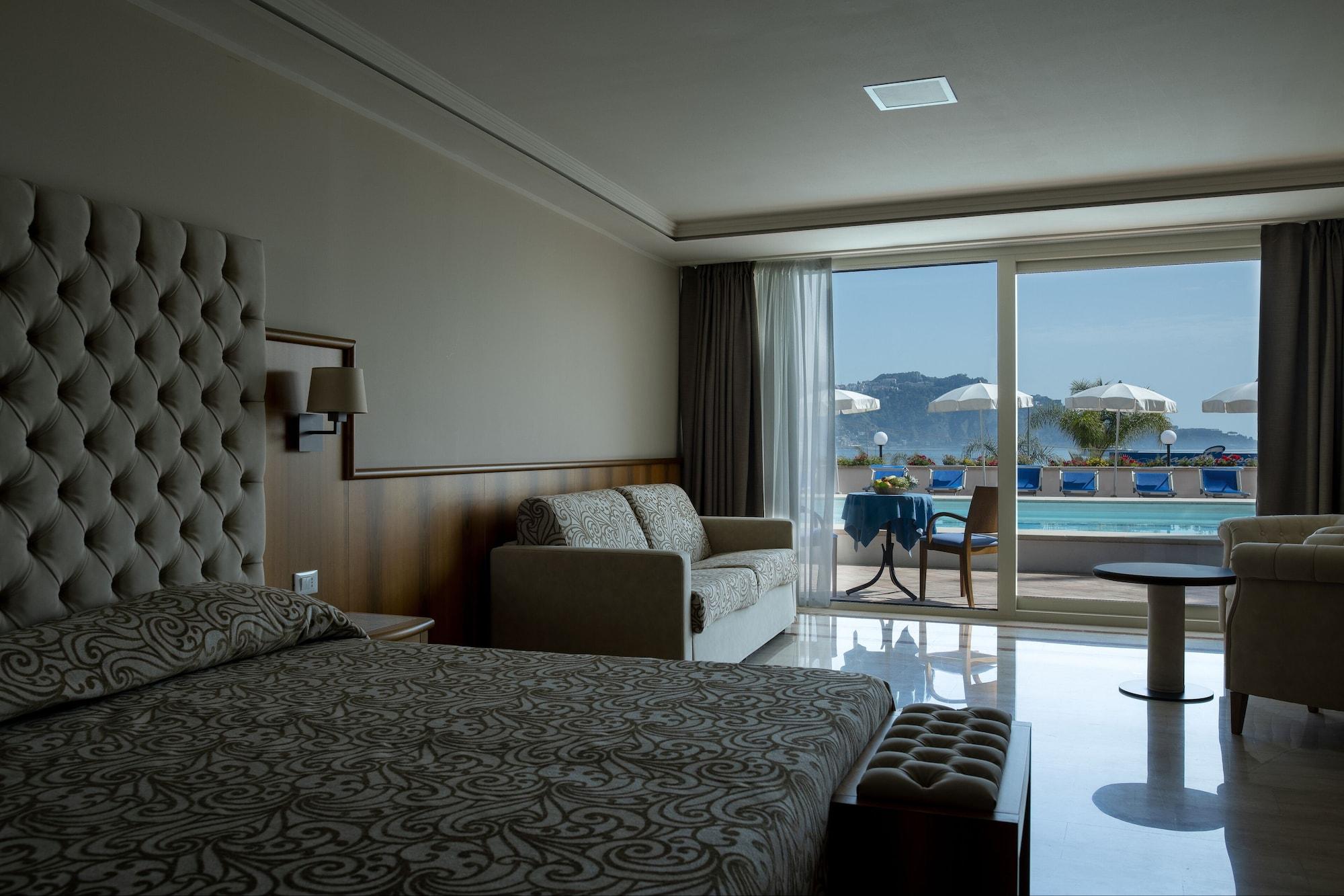 Hotel Panoramic Giardini Naxos Eksteriør billede