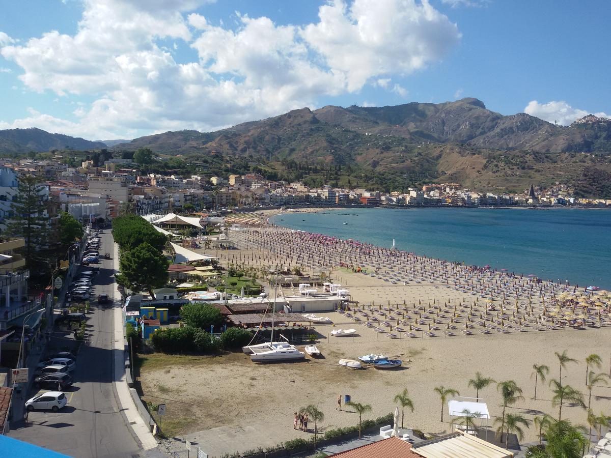 Hotel Panoramic Giardini Naxos Eksteriør billede
